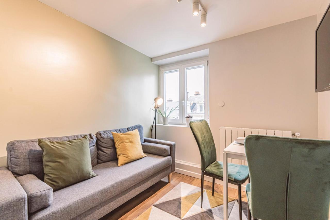 L'arc En Ciel, Face A La Cathedrale - 3d Apartment